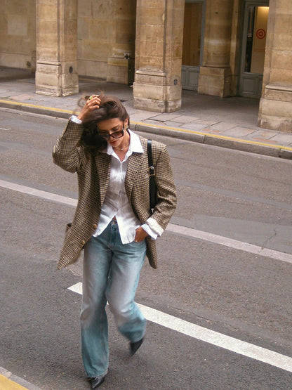 Blazer Camila à carreaux élégants