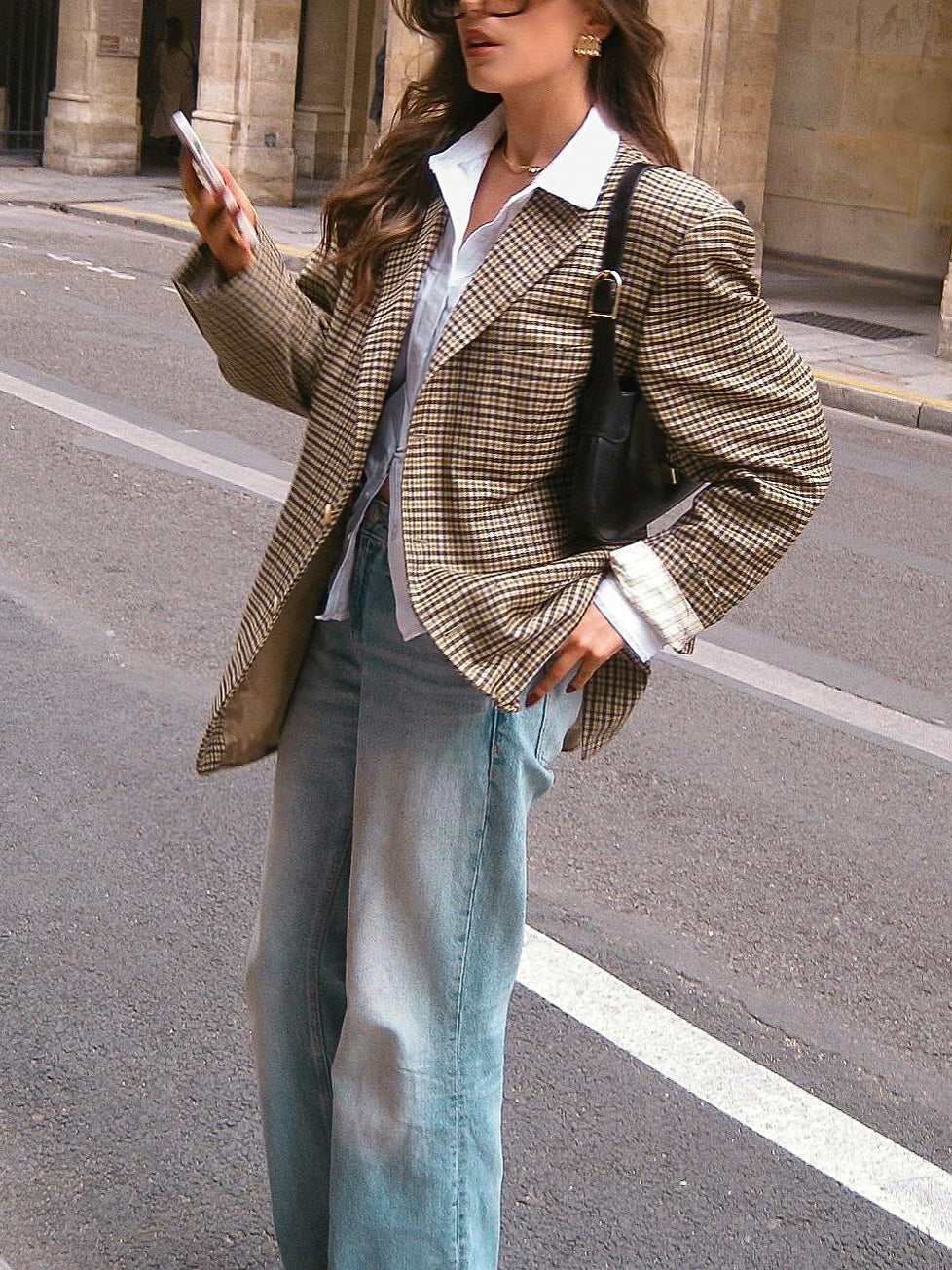 Blazer Camila à carreaux élégants
